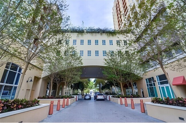 Building Photo - 7355 SW 89th St