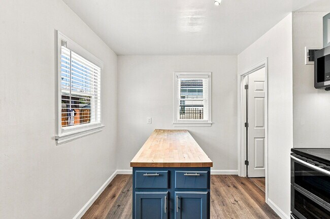 Building Photo - $1,545.95, 2-bed, 1-bath home in Brighton with a large fenced backyard.