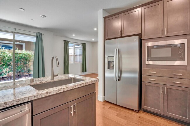 Building Photo - 10466 Oboe Way