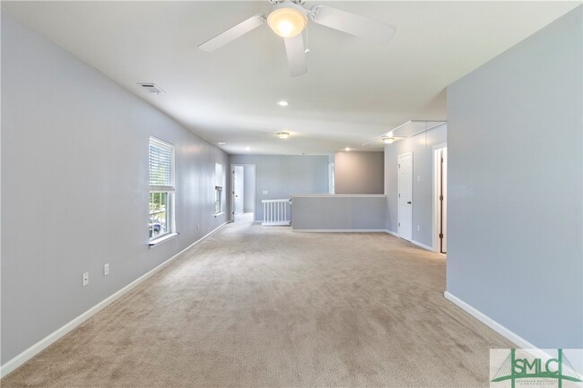 Building Photo - 47 Glenwood Ct