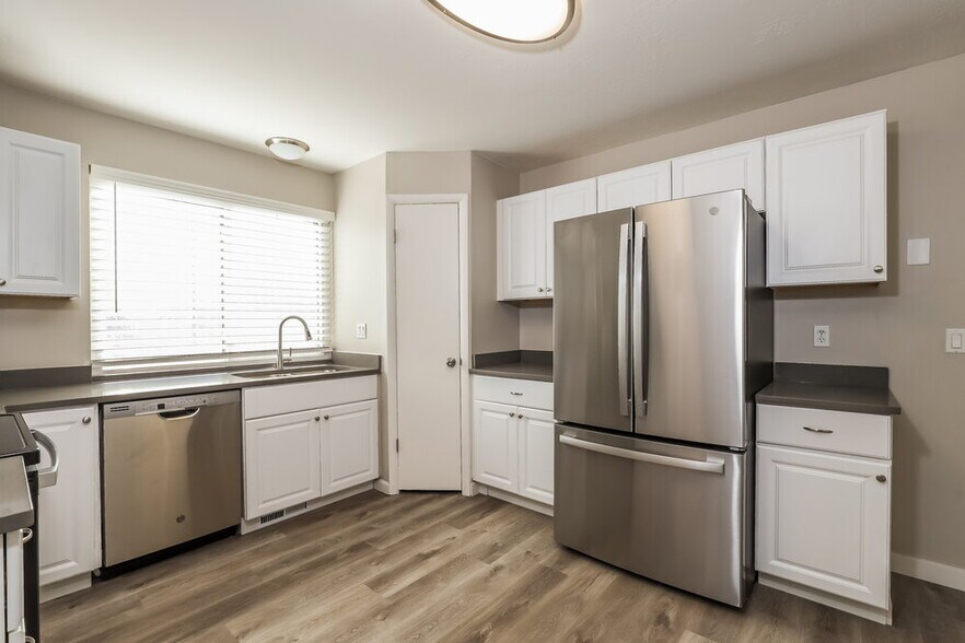 Building Photo - 6189 S 5725 W