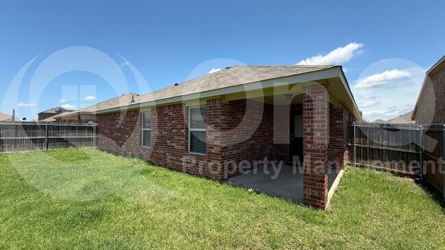 Building Photo - 1309 Basswood Ln