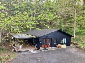 Building Photo - 385 Beaverdam Rd