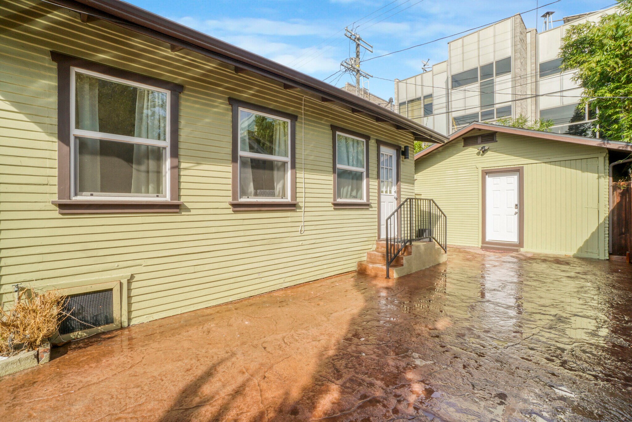 Building Photo - 3259 La Clede Ave