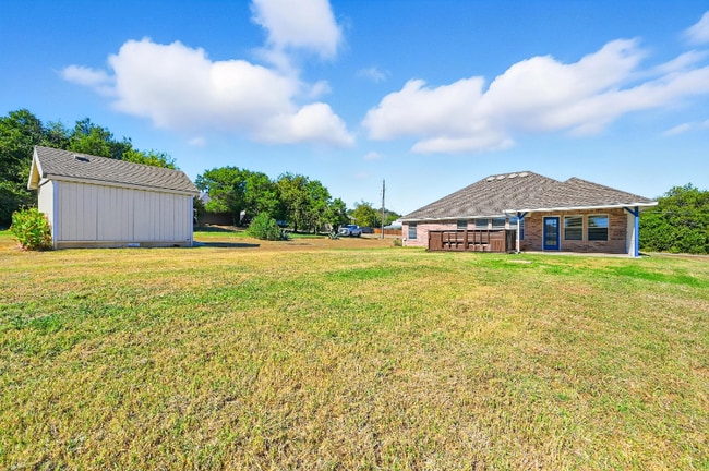 Building Photo - 1303 Cochise Trail