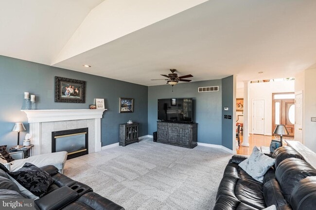 Building Photo - 204 Bohemia Mill Pond Dr