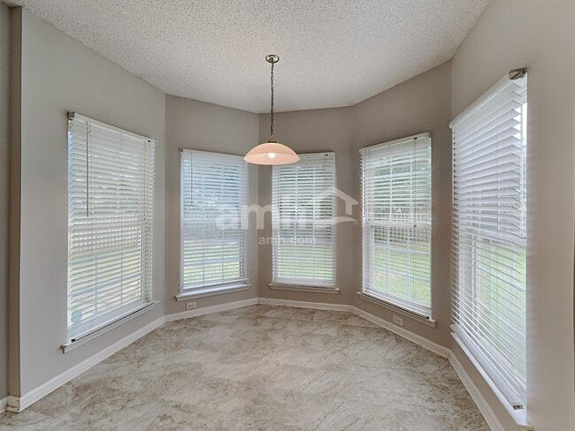 Building Photo - 7537 Sparkleberry Dr