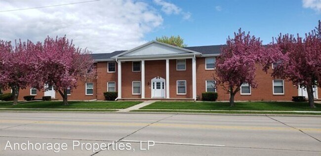 Building Photo - 2620-2630 Bowen St