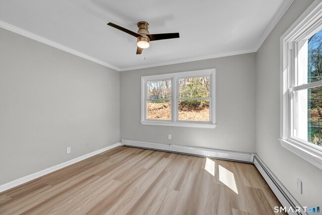 Building Photo - 240 Great Plain Rd