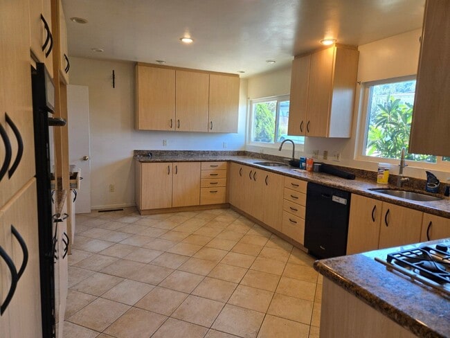 Building Photo - 5310 Prosperity Ln