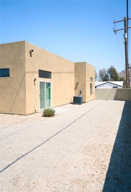 Building Photo - 60055 Overture Dr