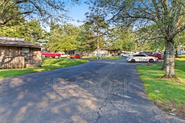 Building Photo - 107 Slate Run