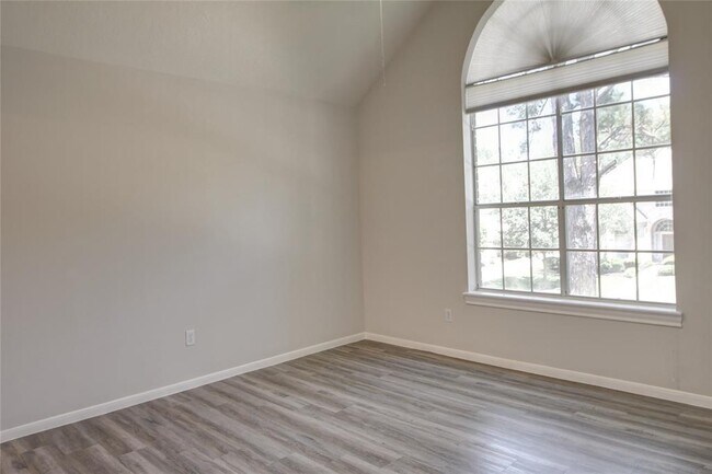 Building Photo - 20507 Chapel Glen Ct