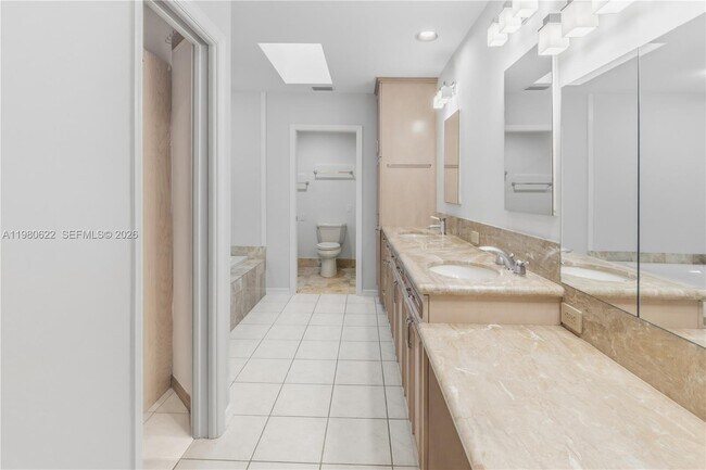 Building Photo - 11028 SW 77th Ct Cir