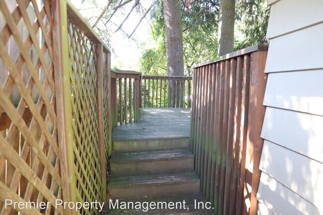 Building Photo - 1 br, 1 bath House - 2321 E. 16th St