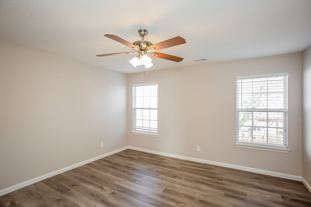 Building Photo - 6762 Kinnerton Dr