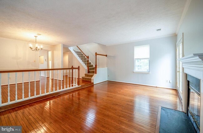 Building Photo - 8501 Blue Bird Woods Ct