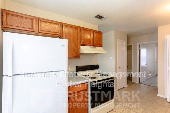 Building Photo - 1708 Windward Dr
