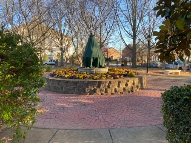 Building Photo - 16213 Peachmont Dr