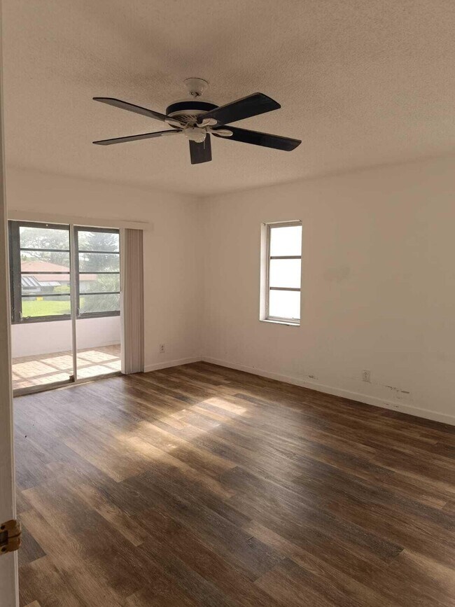 Building Photo - 13283 Pineapple Palm Ct