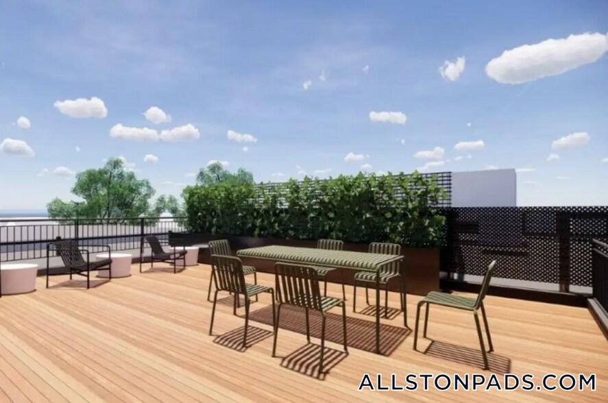 Building Photo - 83 Gardner St