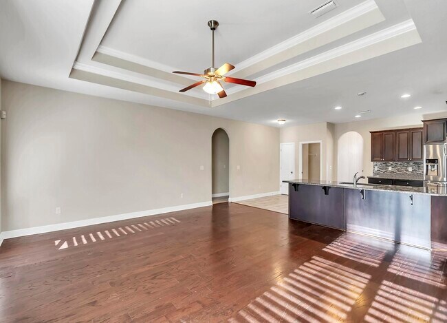 Building Photo - 3589 Autumn Woods Dr