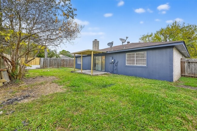 Building Photo - 10510 Overview Dr