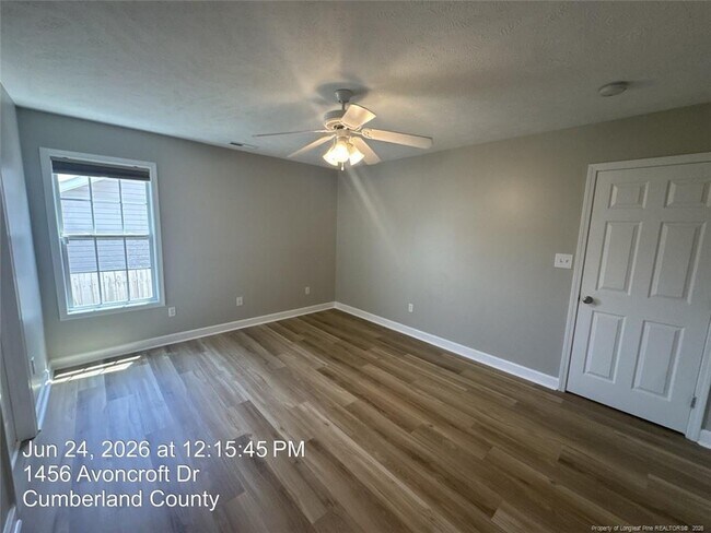 Building Photo - 1456 Avoncroft Dr