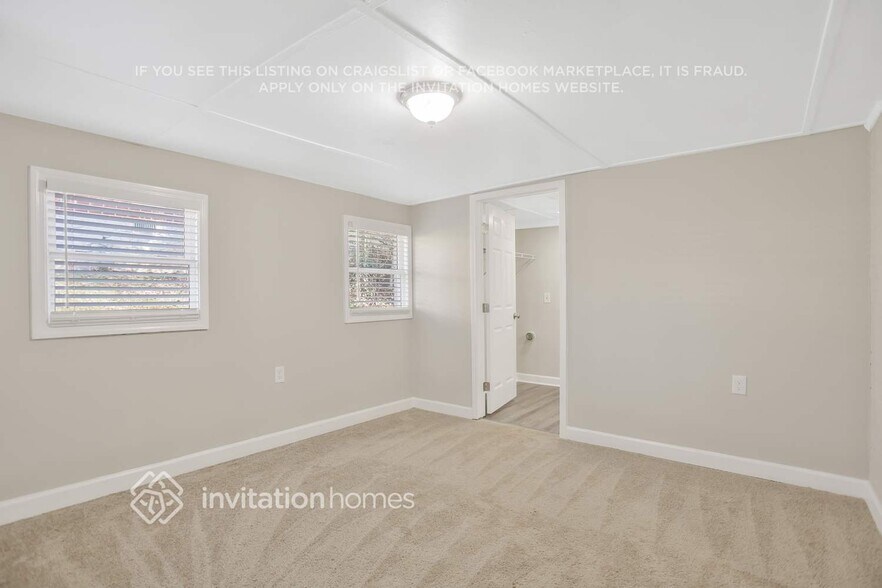 Building Photo - 1978 Glendale Dr