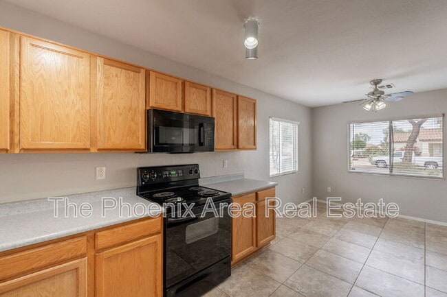 Building Photo - 2685 E Olivine Rd