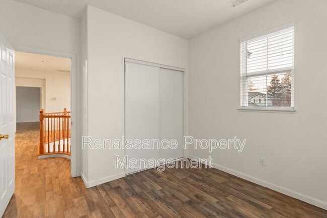 Building Photo - 492 Quail Run Cir