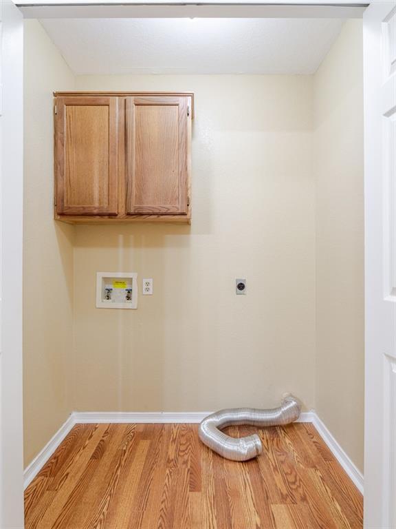 Building Photo - 12 Holly Dr