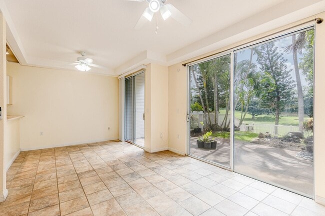 Building Photo - Charming 3 Bedroom, 2.5 Bath Condo in Ko Olina Fairways(Golf Course View)