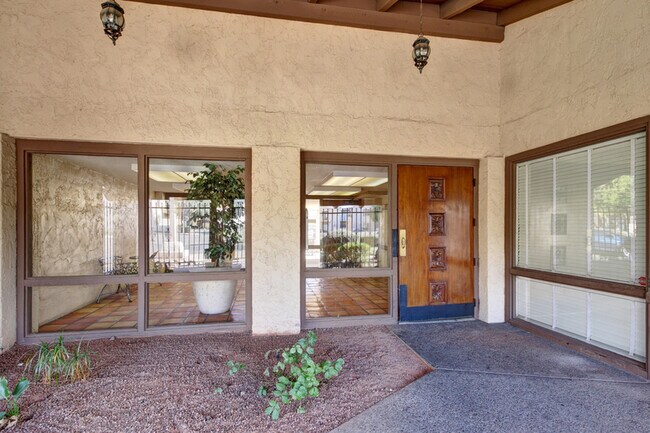 Building Photo - 3314 N 68th St