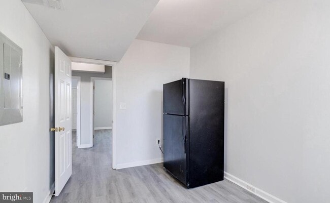 Building Photo - 3007 Oakley Ave