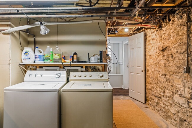 Building Photo - 4600 McPherson Ave