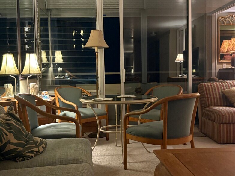 Building Photo - 1676 Ala Moana Blvd