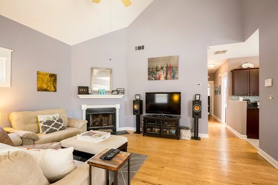 Building Photo - Charming 2 Bedroom House in Great Conditio...
