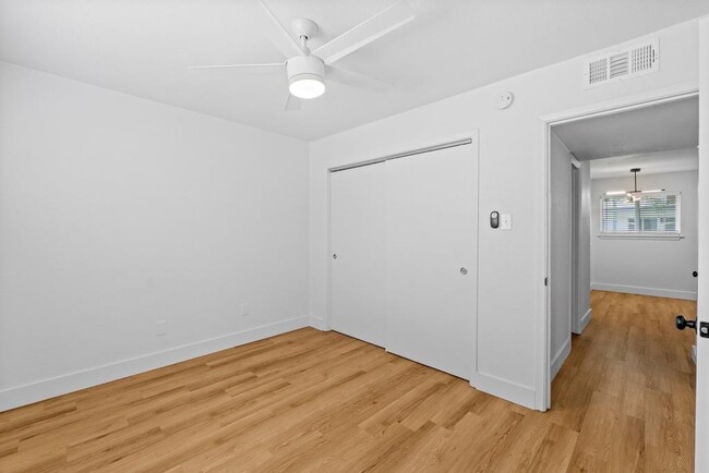 Building Photo - 7929 Gault St