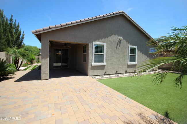 Building Photo - 4936 S Twinleaf Dr