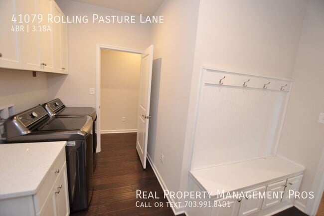 Building Photo - 41079 Rolling Pasture Ln