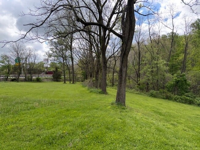 Building Photo - $1600 Ranch home for rent