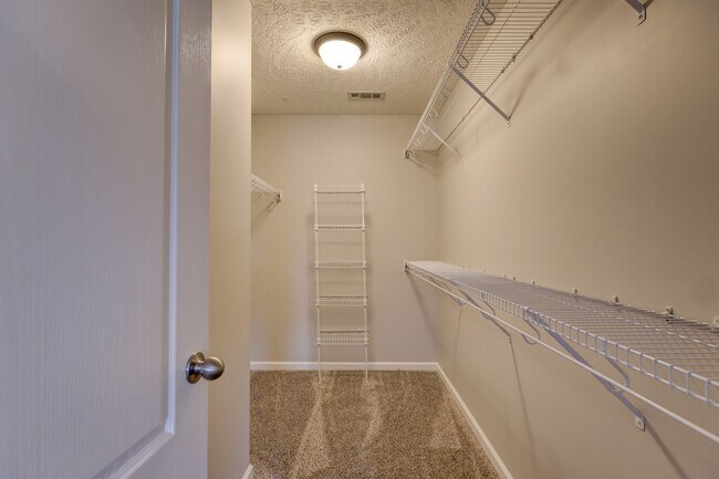 Building Photo - 791 Colin Ct