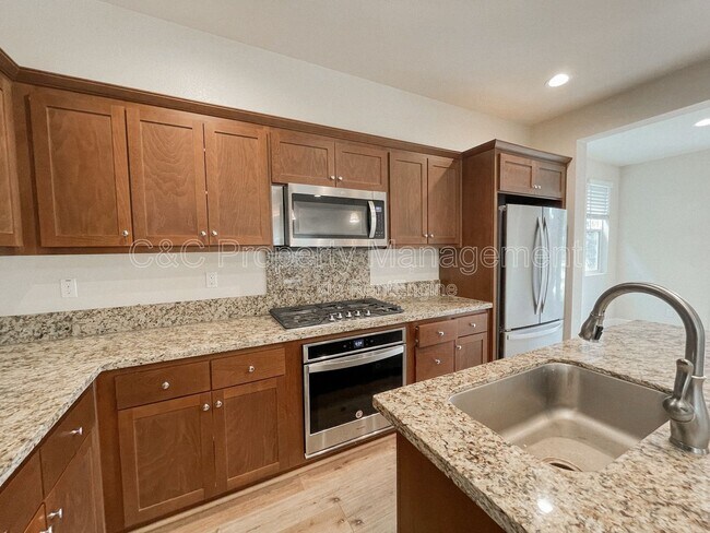 Building Photo - 581 Rosa Monte Wy