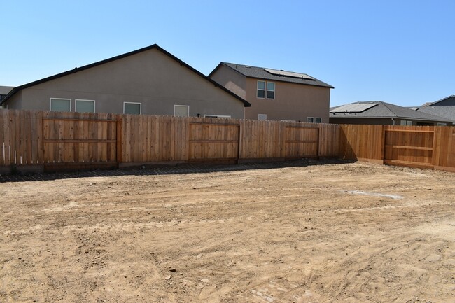 Building Photo - 4752 Sami Jo Dr