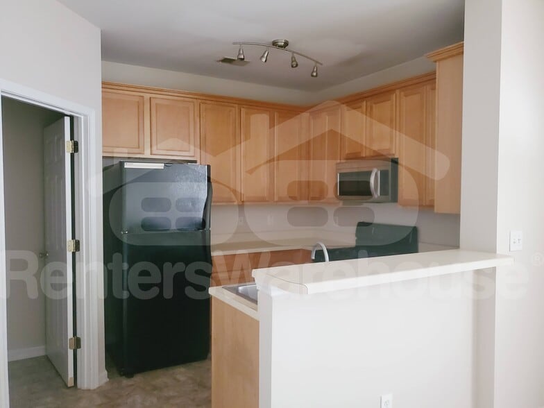 Building Photo - 1314 Guilderoy Ln