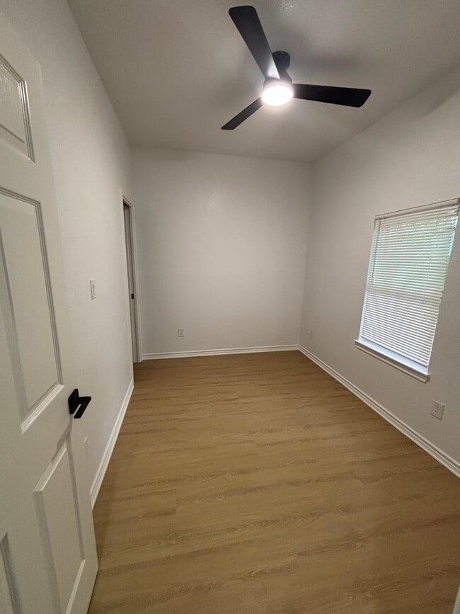 Building Photo - 1718 N 22nd St