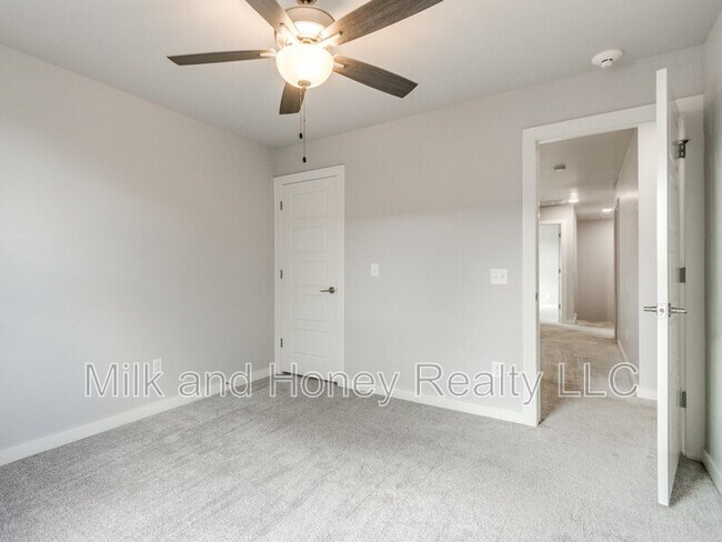 Building Photo - 14525 Rochefort Ln