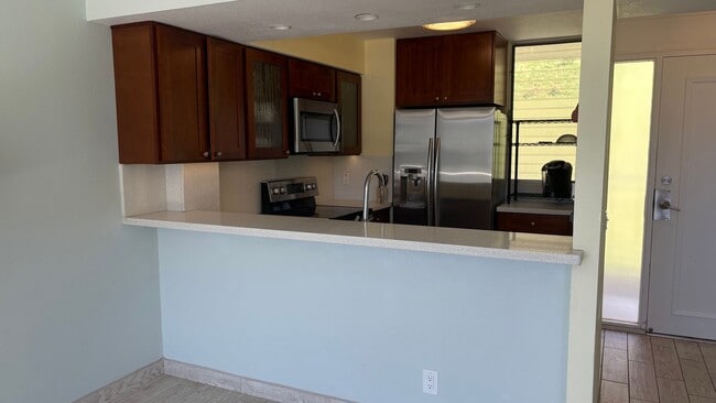 Building Photo - 84-740 Kili Dr. #1422