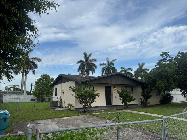 Primary Photo - 14415 SW 107th Ct